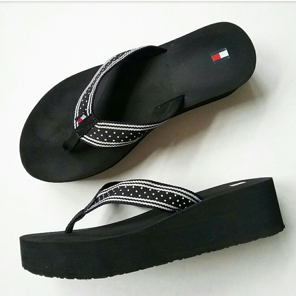 tommy hilfiger platform flip flops